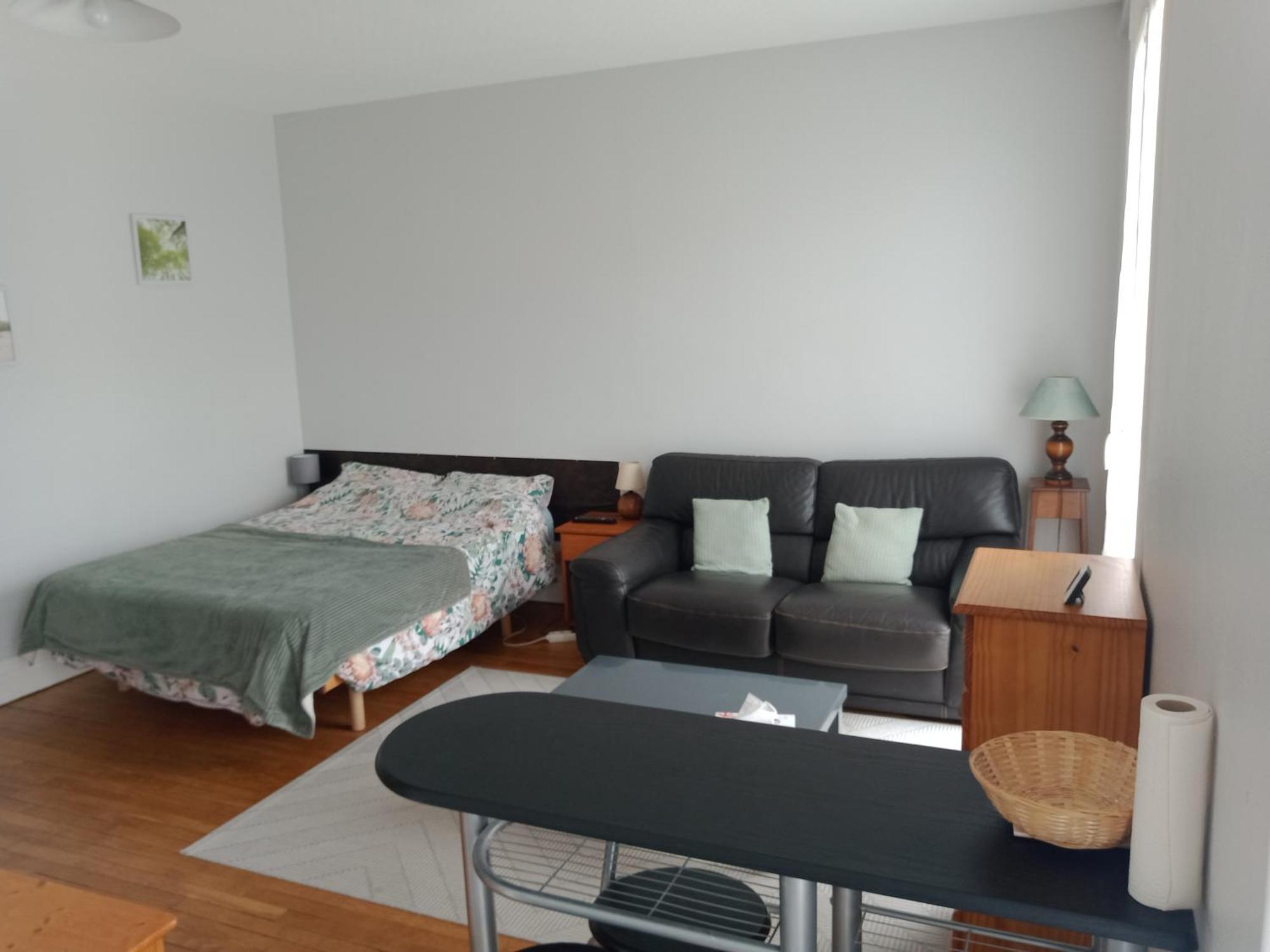 Appartement Perret 105 Rue Victor Hugo, Lumineux, Plein Centre, Parking Prive Arrivee Autonome Tout A Pied Le Havre Bagian luar foto