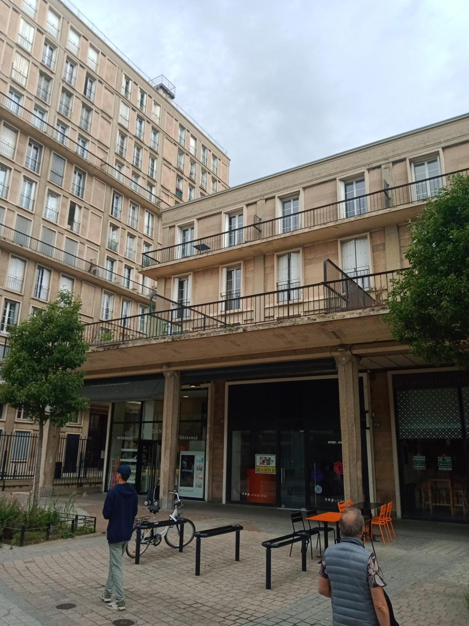 Appartement Perret 105 Rue Victor Hugo, Lumineux, Plein Centre, Parking Prive Arrivee Autonome Tout A Pied Le Havre Bagian luar foto